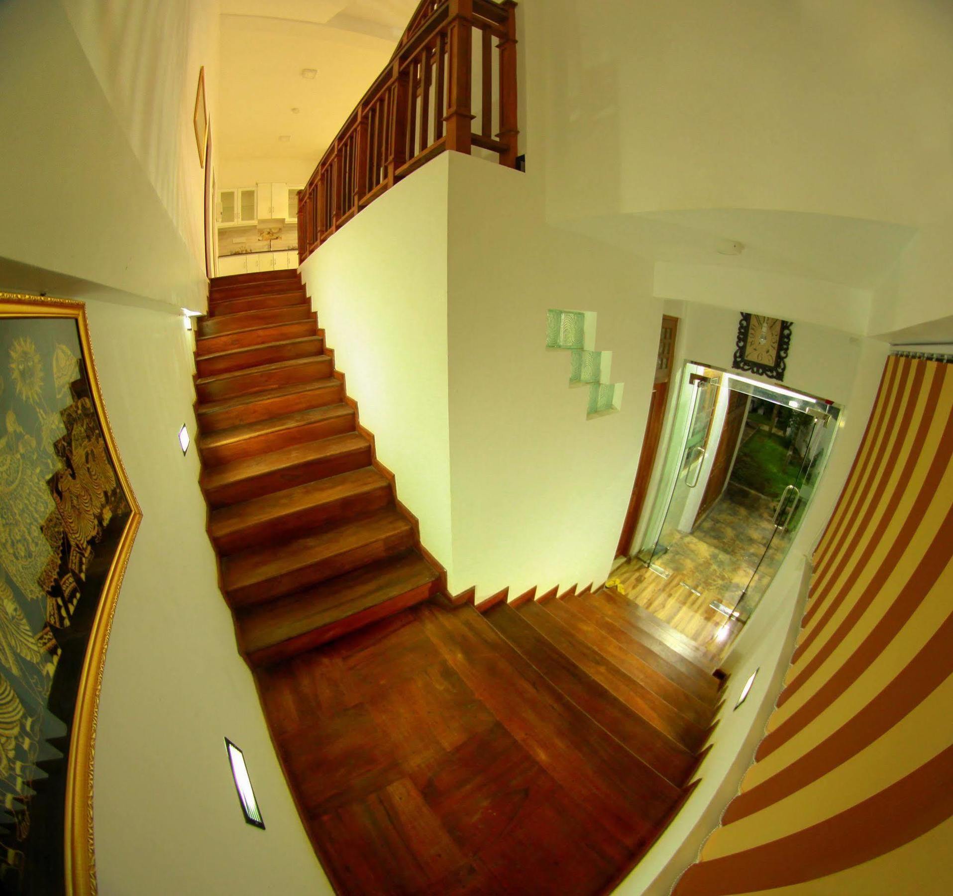 Grand Residence Тангале Екстериор снимка
